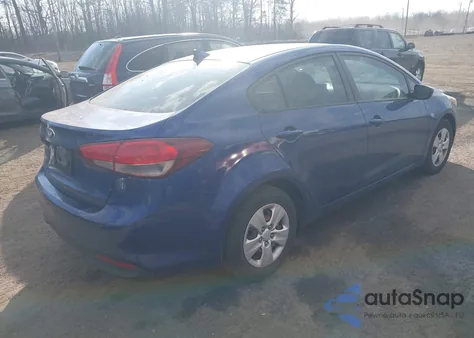 2017 Kia Forte Lx z USA, uszkodzony, nr VIN 3KPFK4A72HE084090